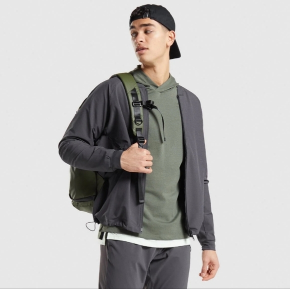 NWOT Gymshark Men’s Onyx Gray Studio Jacket - Picture 2 of 12
